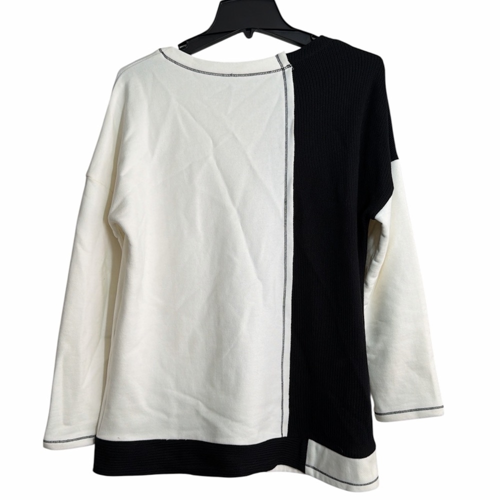 OZAI N KU Black White Abstract Artsy Lagenlook Modal Cotton Top Medium - Picture 2 of 5